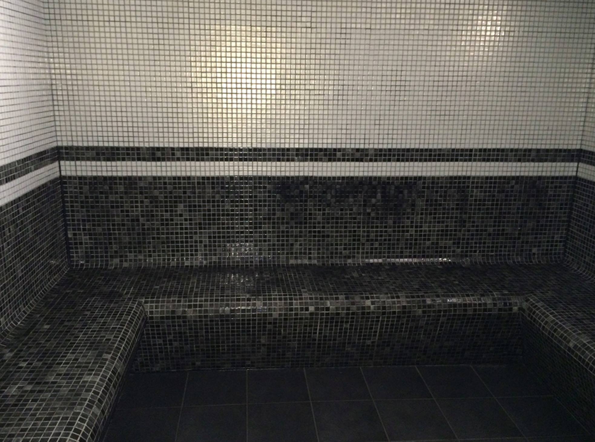 Locker Room photo 2