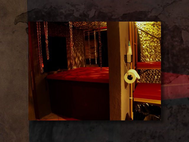 Reds Club photo 4
